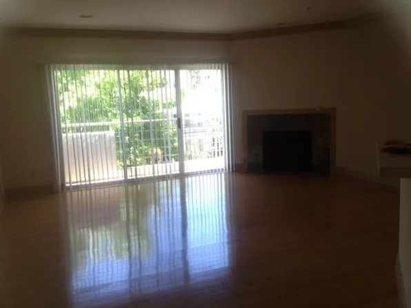 Ocean View Villas, 324 Idaho Ave #303, Santa Monica, CA 90403