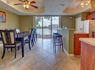 10633 SW 6th St, Pembroke Pines, FL 33025