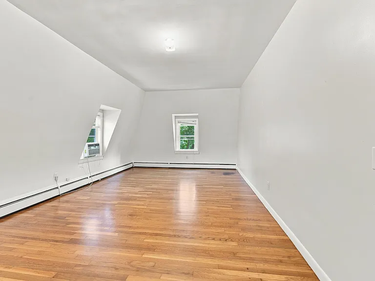 85 Parade St #3 — Photo 6