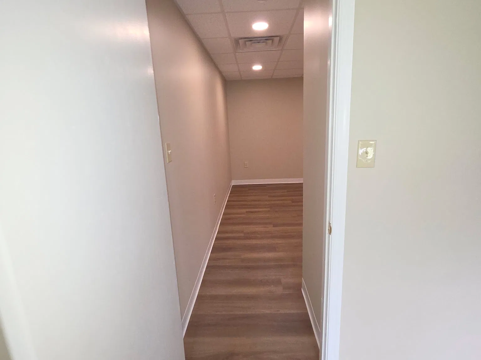 2 bed, $2,250 — Photo 1