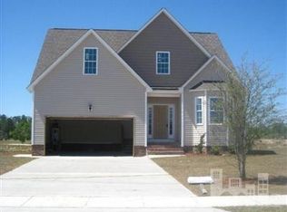 21 Avendale Dr, Rocky Point, NC 28457