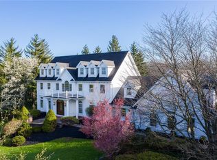 496 Embury Rd, Rochester, NY 14625