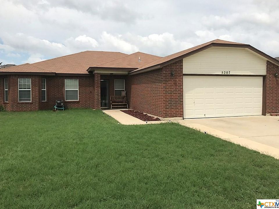 1st image of 5207 Bridle Dr