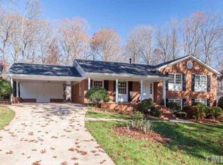 405 Oakridge Rd, Cary, NC 27511