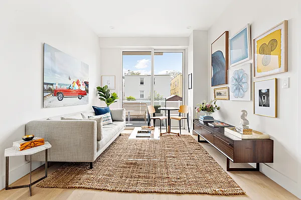 Sold by Compass | media 22