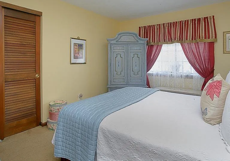 75 Winthrop St #32 — Photo 6