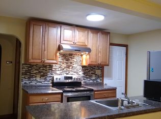 25 Saint George Pl, Schenectady, NY 12304