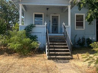 1044 West St, Redding, CA 96001