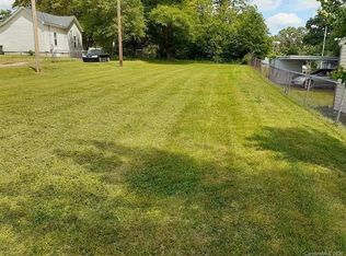 0 S Hoyle St, Dallas, NC 28034