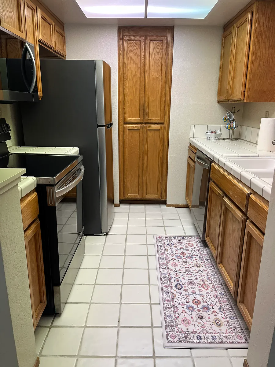 Building Photo - 7436 Oxford Cir