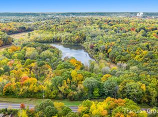 411 Nazareth Rd, Kalamazoo, MI 49048