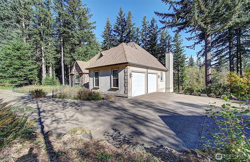 2nd image of 35601 NE Ammeter Road