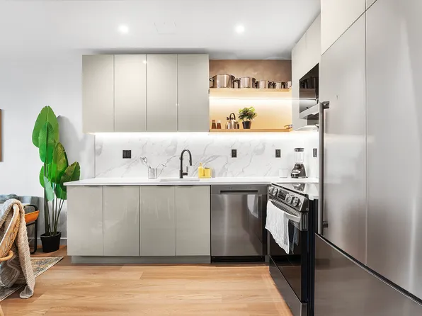 16 West Street image 5 of 34