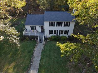 10156 Burkes Pond Rd, North, VA 23128