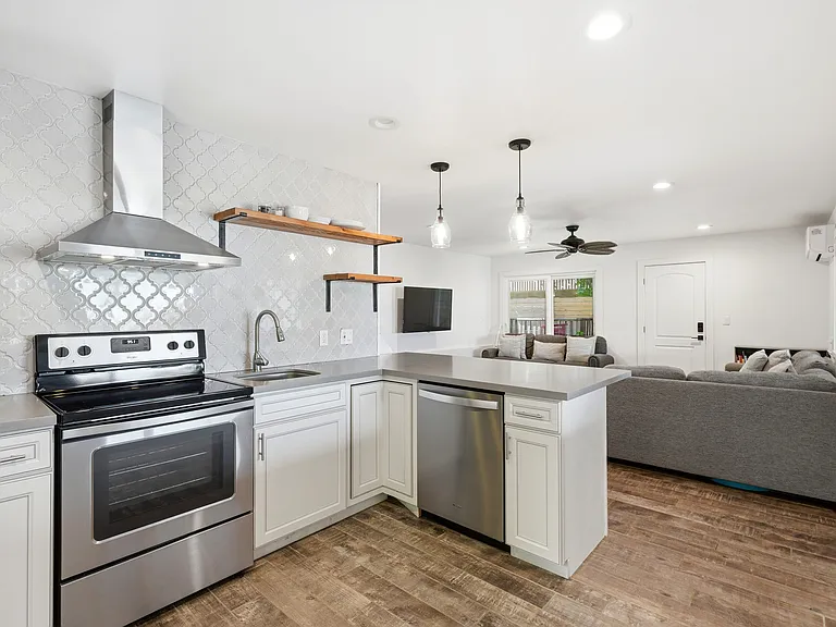 3549 Malina Pl — Photo 35