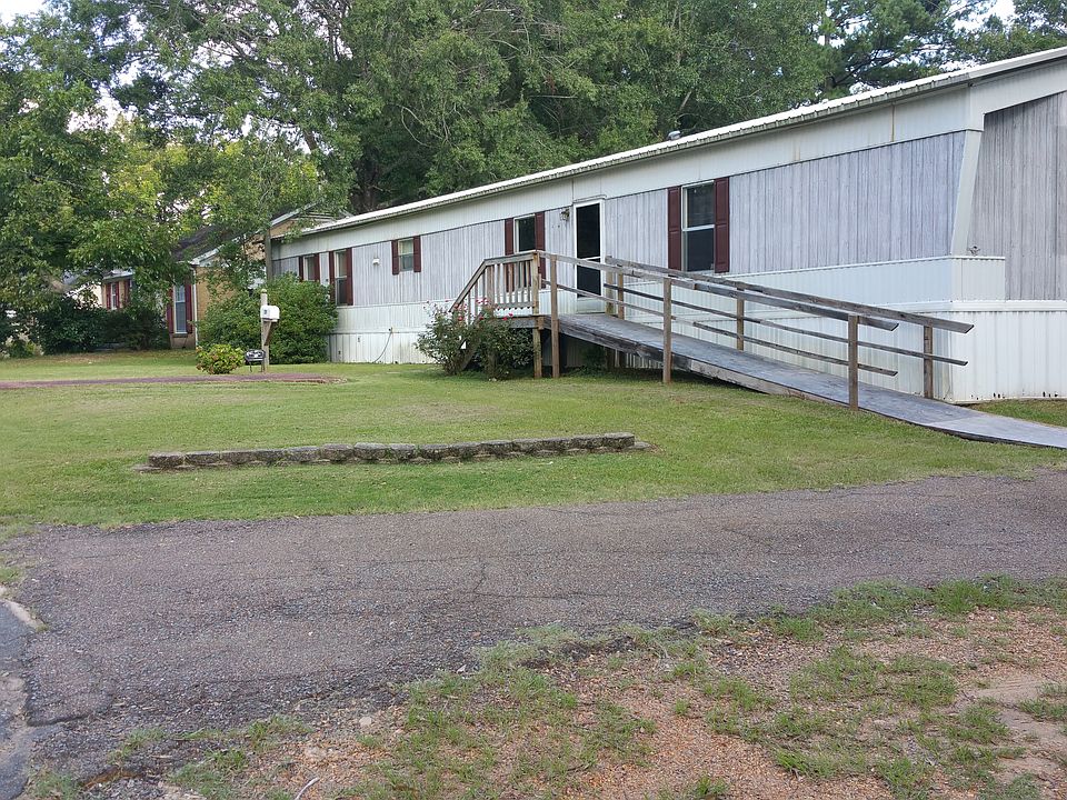1st image of 139 W College Ave