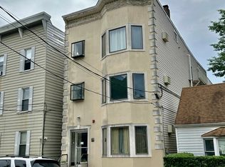 71 Edgewater Pl APT 2, Edgewater, NJ 07020
