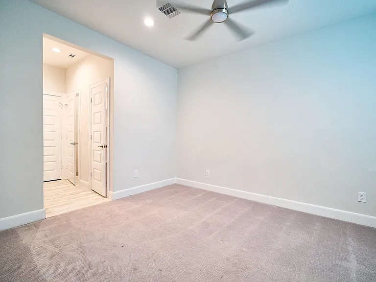 2802 Grand Fountains Dr #C — Photo 5