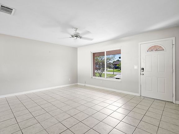 3rd image of 1449 SE Minorca Avenue