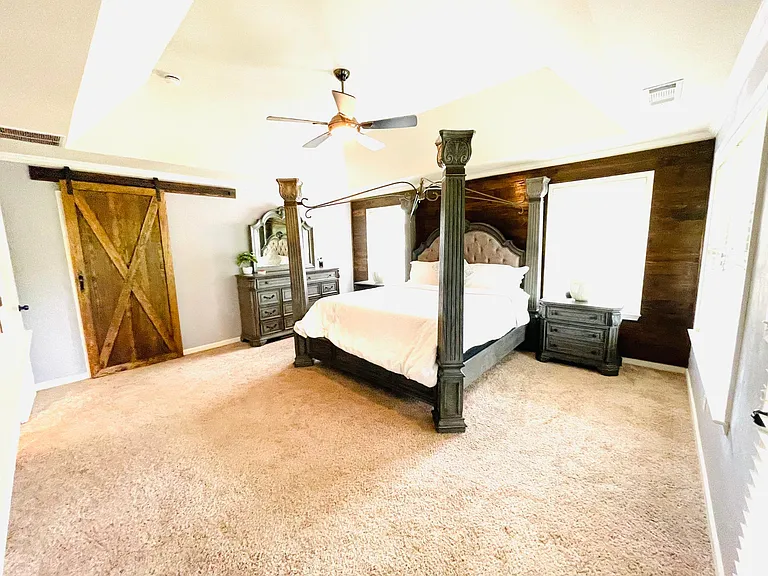 276 Lakestone Pkwy — Photo 32