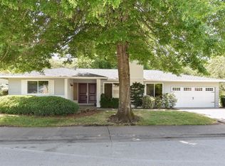 6488 Stone Bridge Rd, Santa Rosa, CA 95409