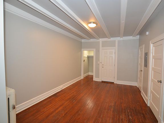 Large living area in striking repost grey