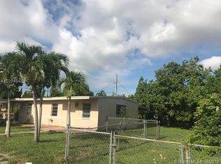 3890 W 3rd Ave, Hialeah, FL 33012