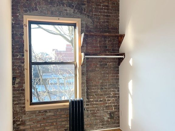 5th image of 62 New York Ave APT 4C