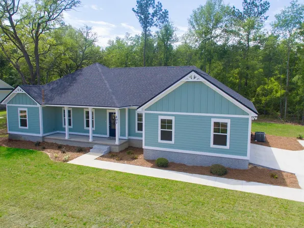 207 Stirrup Ln, Thomasville, GA 31757