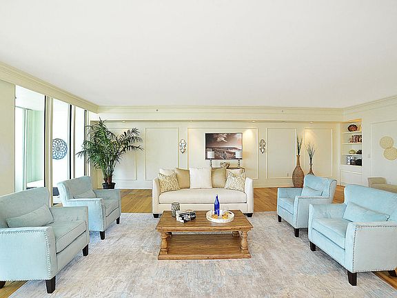 Home For Sale In Mizner Grand