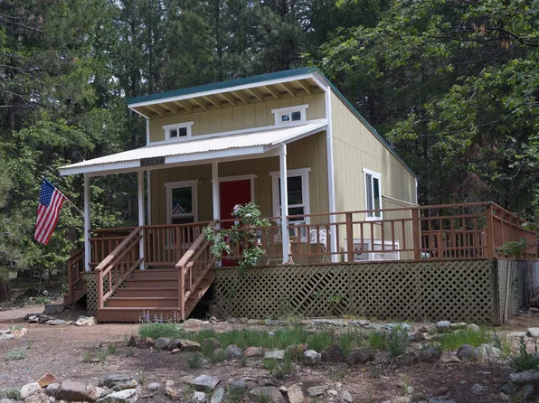 2385 Crooked Creek Ln, Quincy, CA 95971