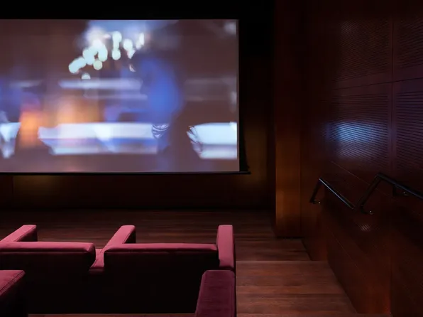 432 Park Avenue image 19 of 20