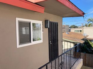 1 Bedroom on Ingraham Street blocks from the beach in Pacific Beach!, San Diego, CA 92109