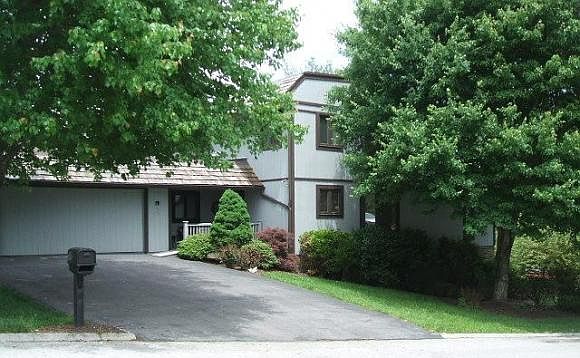1st image of 19 Whitehall #1
