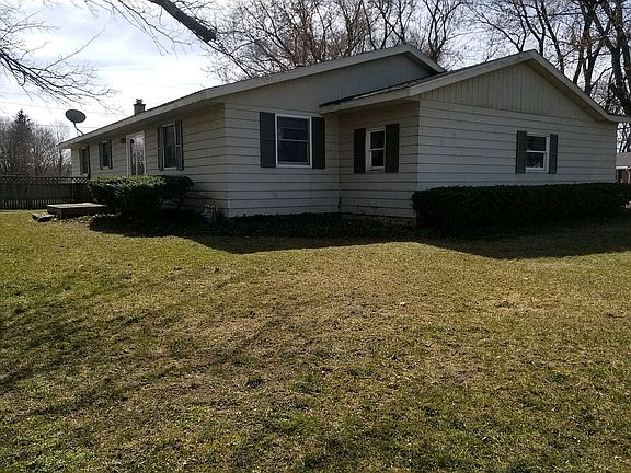 3rd image of 3785 S Cleveland Ave