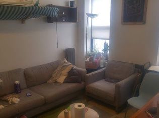 335 S 2nd St APT 3B, Brooklyn, NY 11211