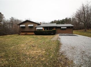 5839 Paine Rd, Painesville, OH 44077