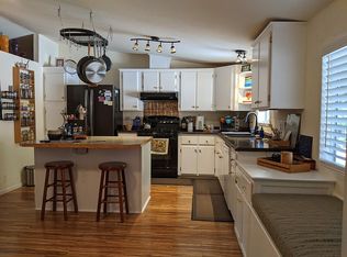 55 Oak St, Miranda, CA 95553