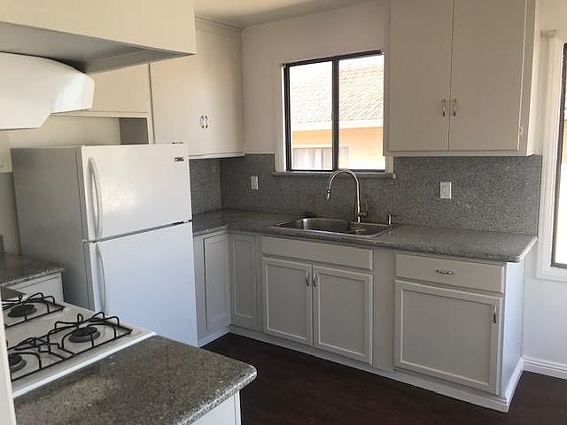 1st image of 1017 Grand Ave #A