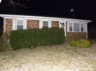 106 Static Rd, Paris, KY 40361