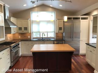 1635 Alvarado St, Oceanside, CA 92054