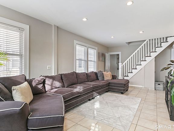 3rd image of 74 Palmer Ave