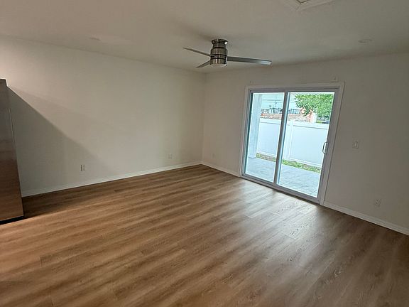 5th image of 4616 30th Ave N #2