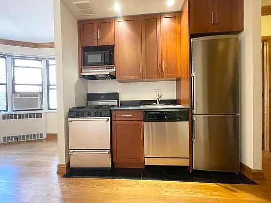 Rented by Corcoran | media 12