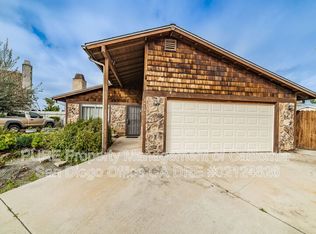 2412 Kimberly Pl, Escondido, CA 92027