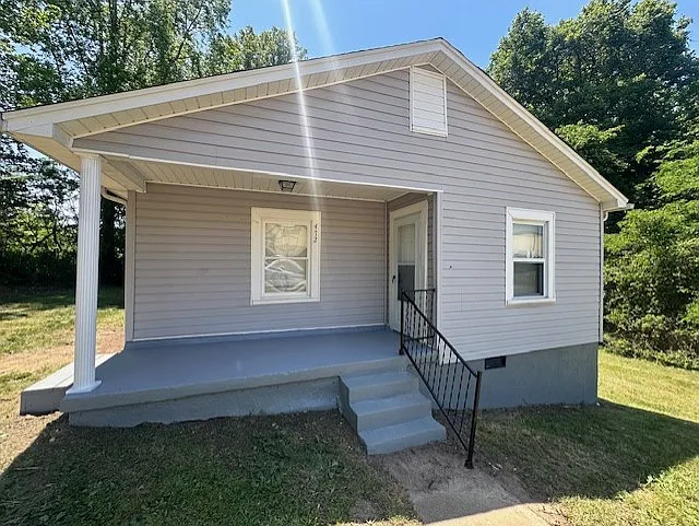 472 Mayfield Rd — Photo 8