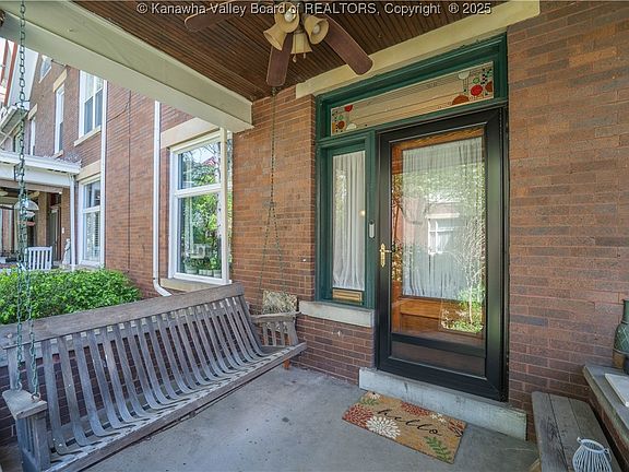 2nd image of 12 Arlington Ct