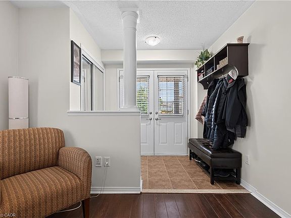 3rd image of 4828 Valera Rd