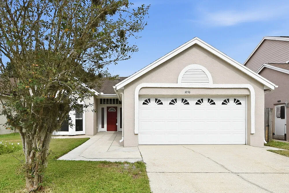 3 bed, 2.0 bath, 1625 sqft, $2,565 — Photo 1