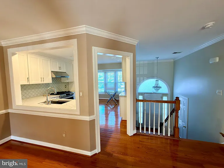 4722 Minor Cir — Photo 7